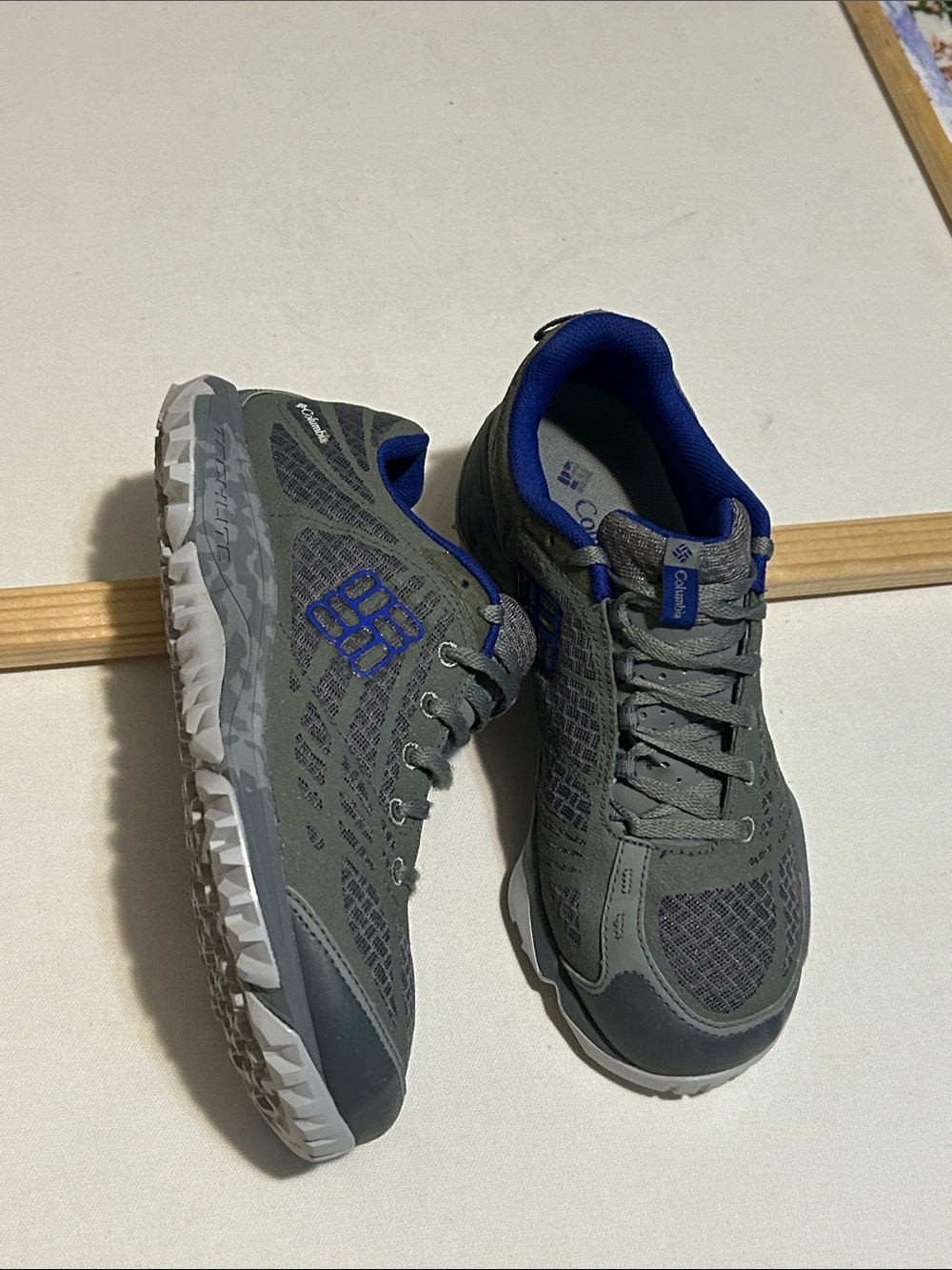 Columbia Men’s Gray and Blue Trail Sneakers